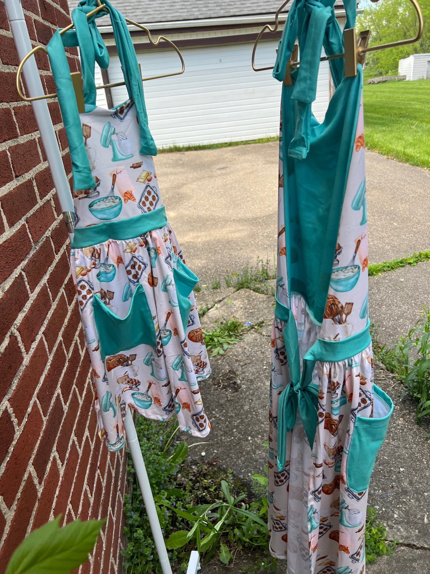 Aprons - Adult & Mini Matching Options♥️