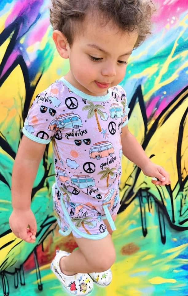 Good Vibes Only Collection π΄