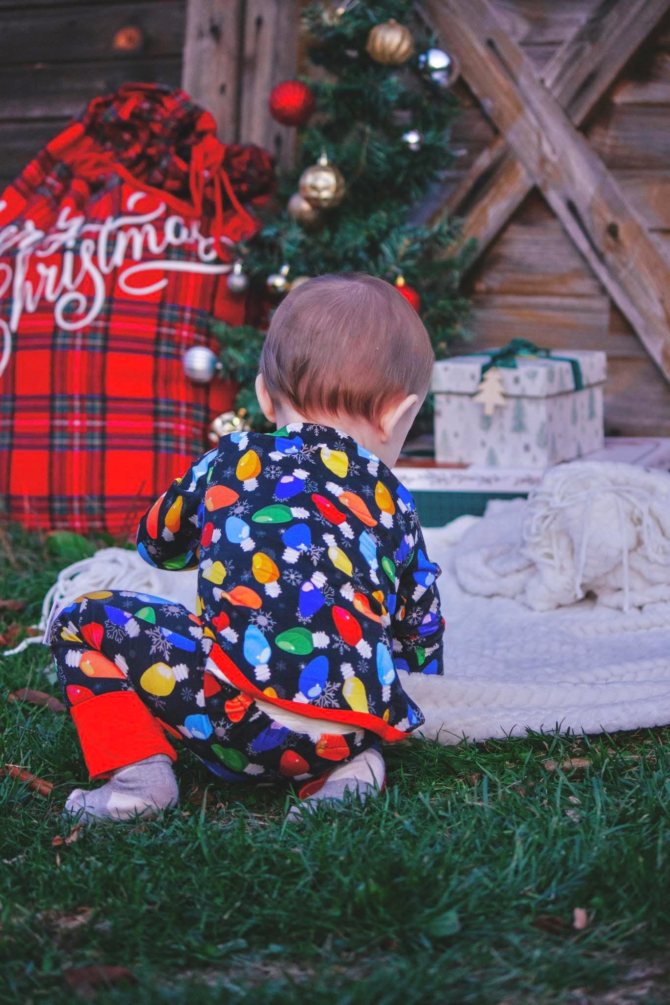 Short Sleeve Envelope Romper - All Space Collections